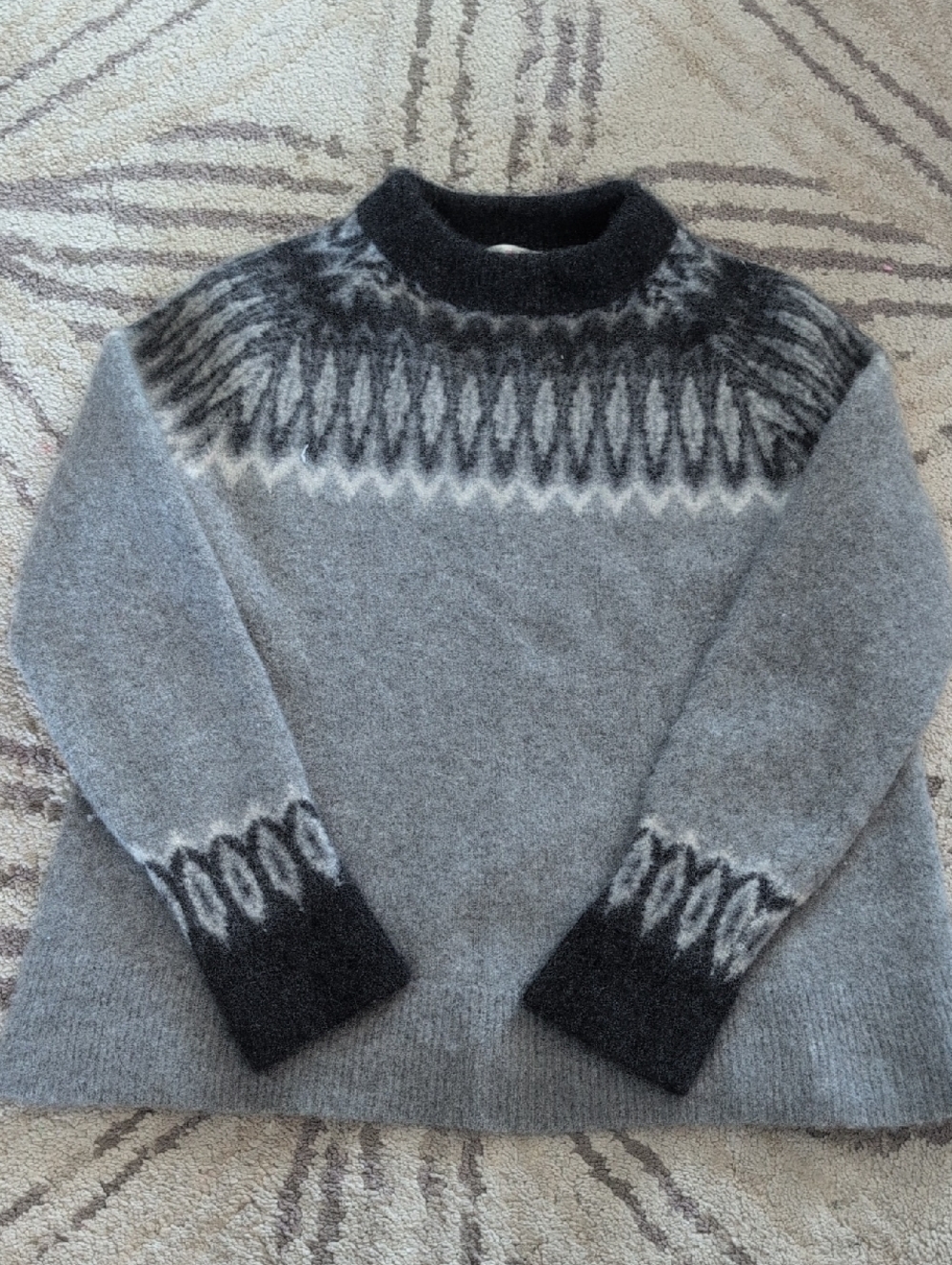 Vineyard Vines Grey Crewneck with Dark Fair Isle Yoke